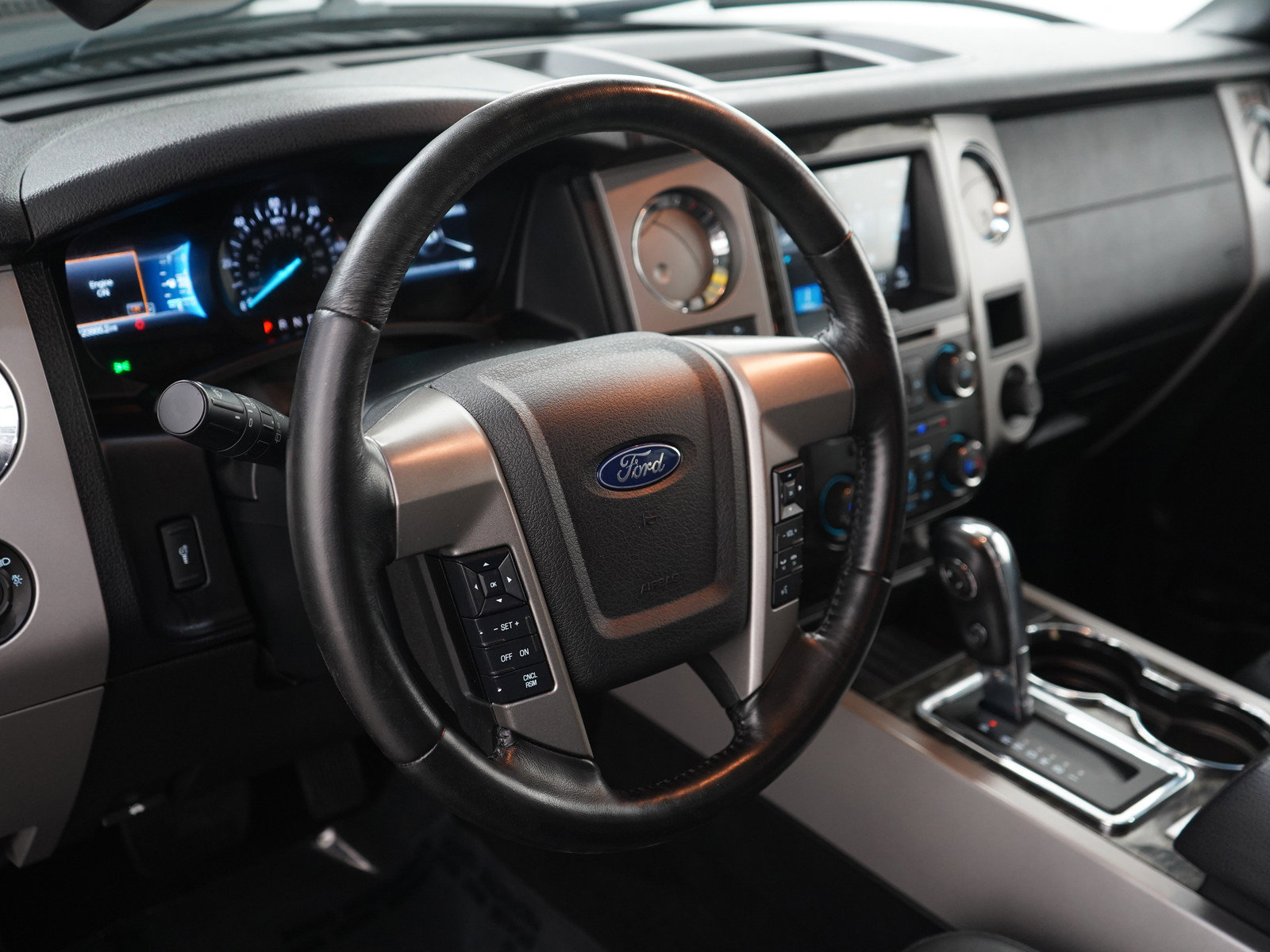 Used 2017 Ford Expedition EL Limited AWD/4WD image 24
