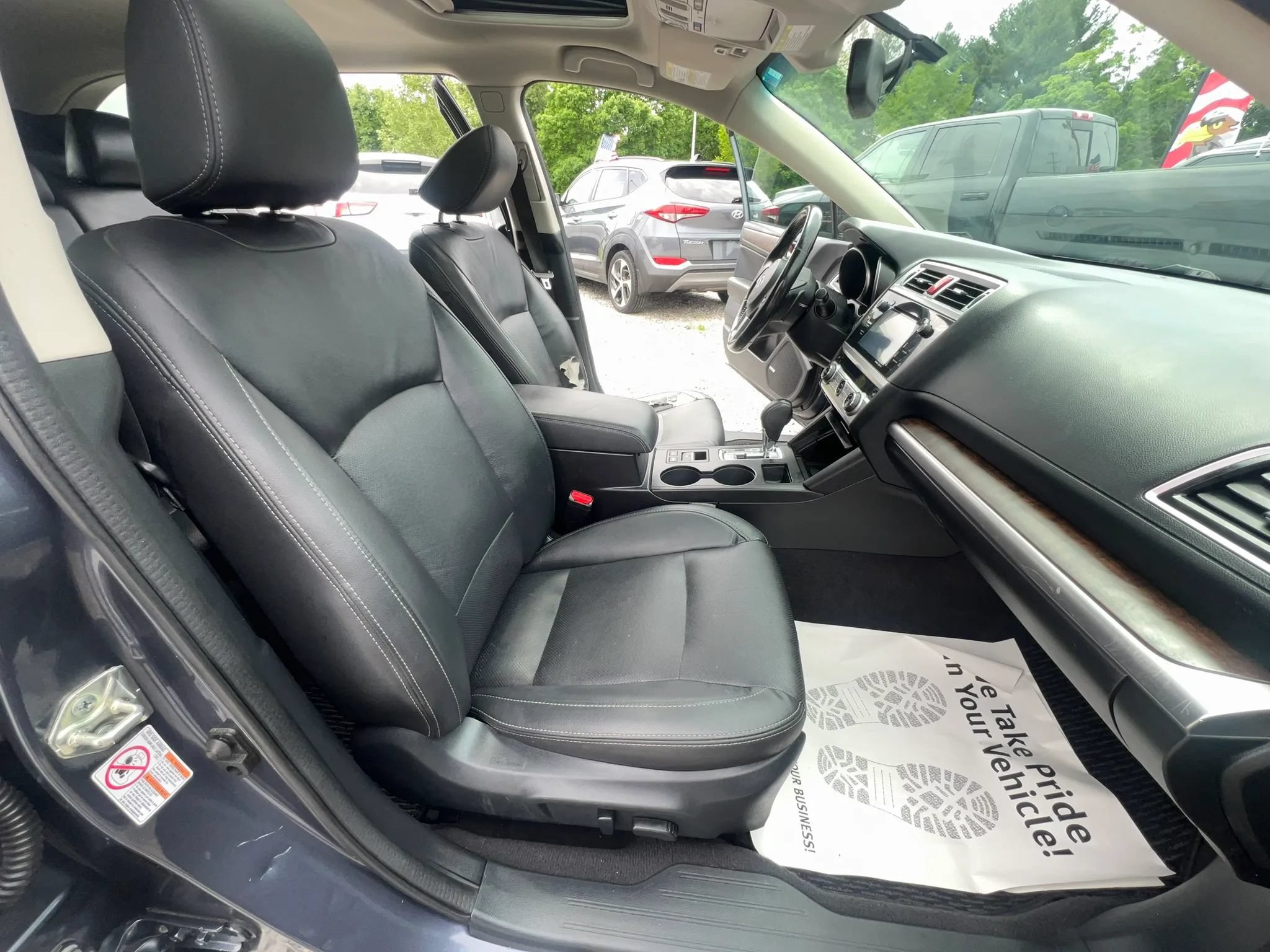 Used 2016 Subaru Outback 3.6R Limited AWD/4WD image 12