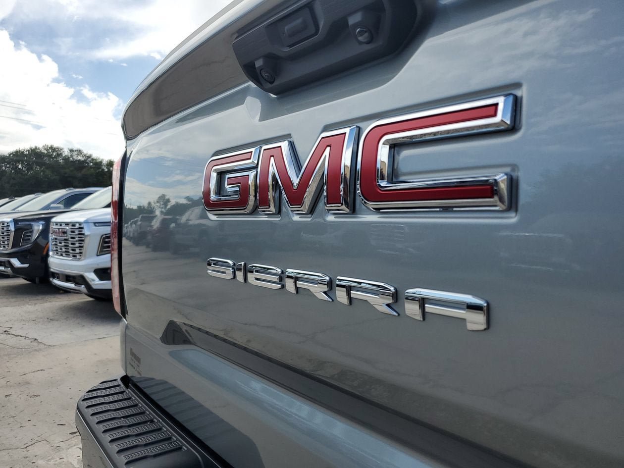 New 2026 GMC Sierra 1500 Elevation w/ X31 Off-Road Package AWD/4WD image 7