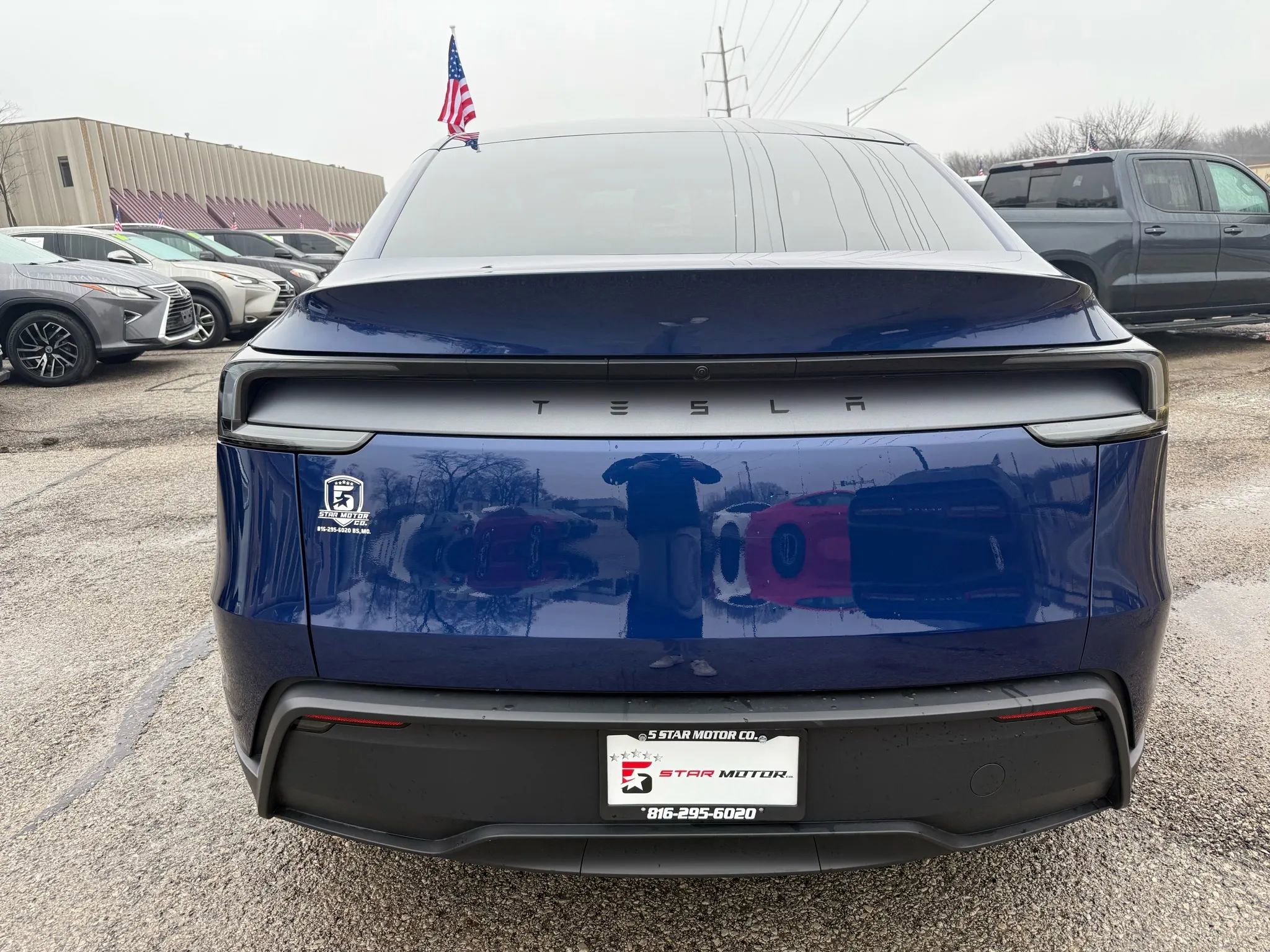 Used 2026 Tesla Model Y Long Range image 4