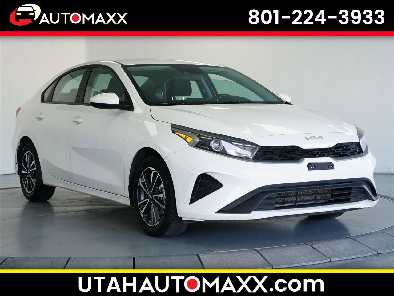 Used 2024 Kia Forte LXS FWD image 1