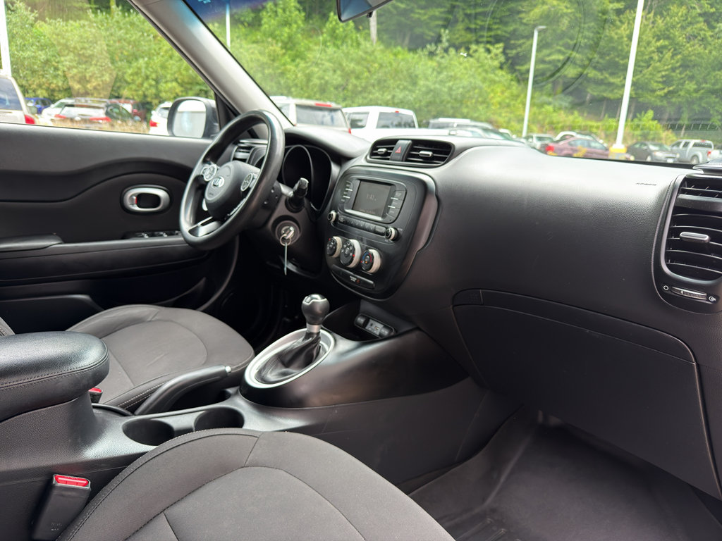 Used 2017 Kia Soul FWD image 20