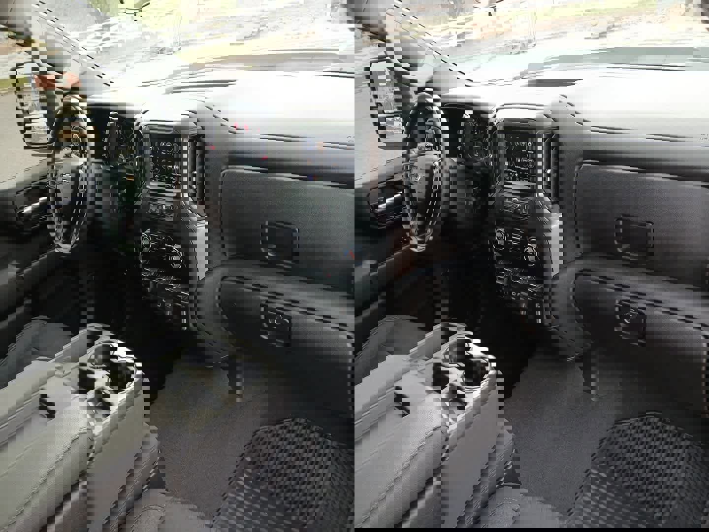 Used 2024 Chevrolet Silverado 2500 Custom w/ Custom Convenience Package image 69