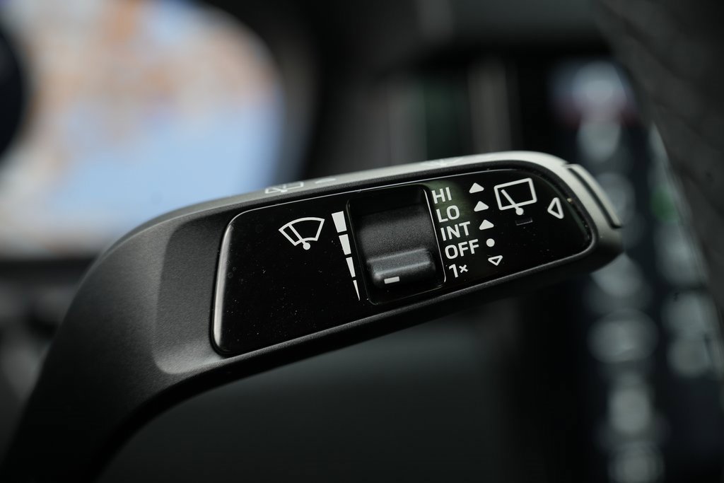 Used 2020 Porsche Cayenne image 53