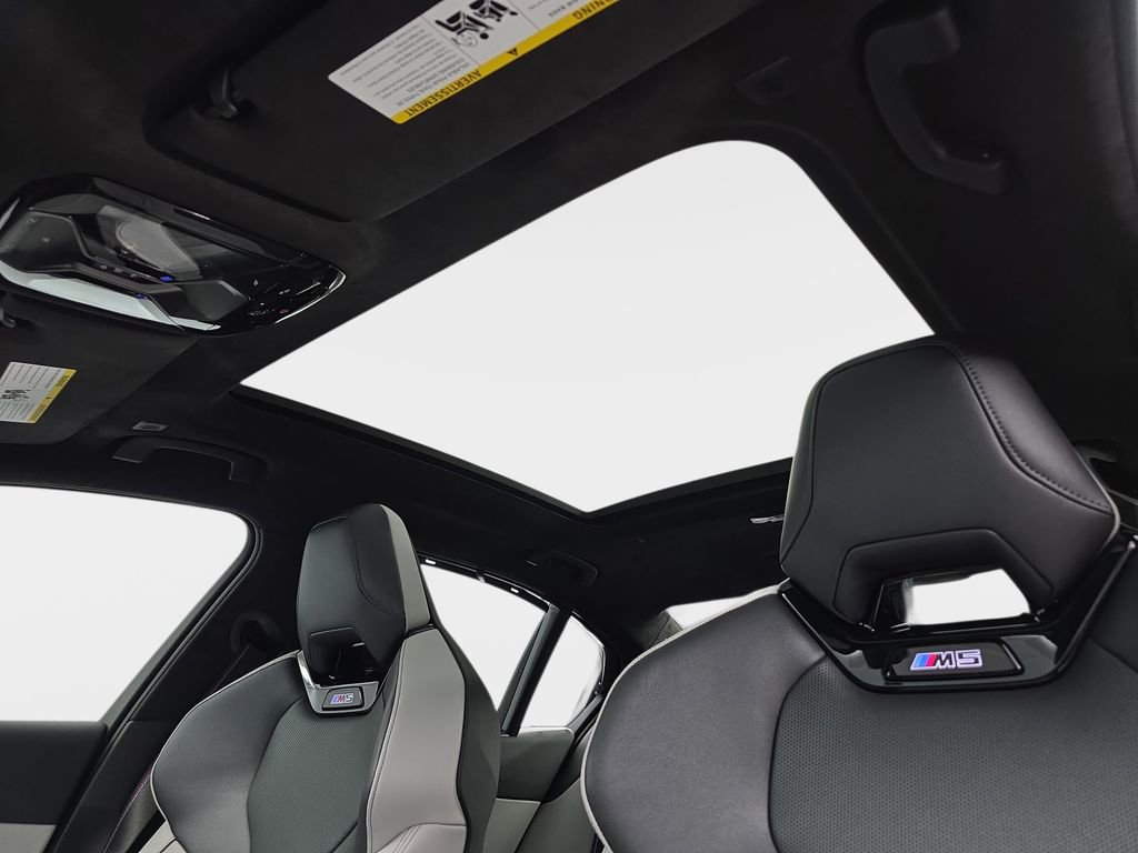 New 2026 BMW M5 w/ Executive Package AWD/4WD image 29