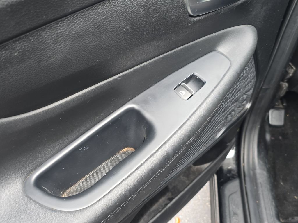 Used 2022 Hyundai Santa Fe SEL image 7