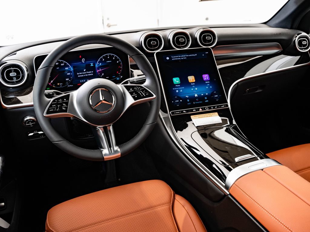 New 2026 Mercedes-Benz GLC 300 4MATIC image 4