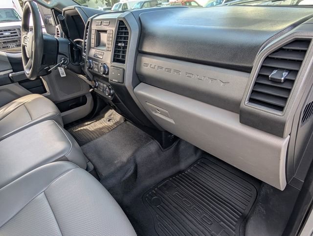 Used 2019 Ford F550 2WD Regular Cab Super Duty image 15