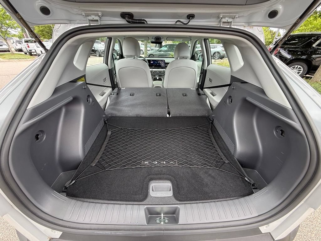 Used 2024 Hyundai Kona SE AWD/4WD image 30