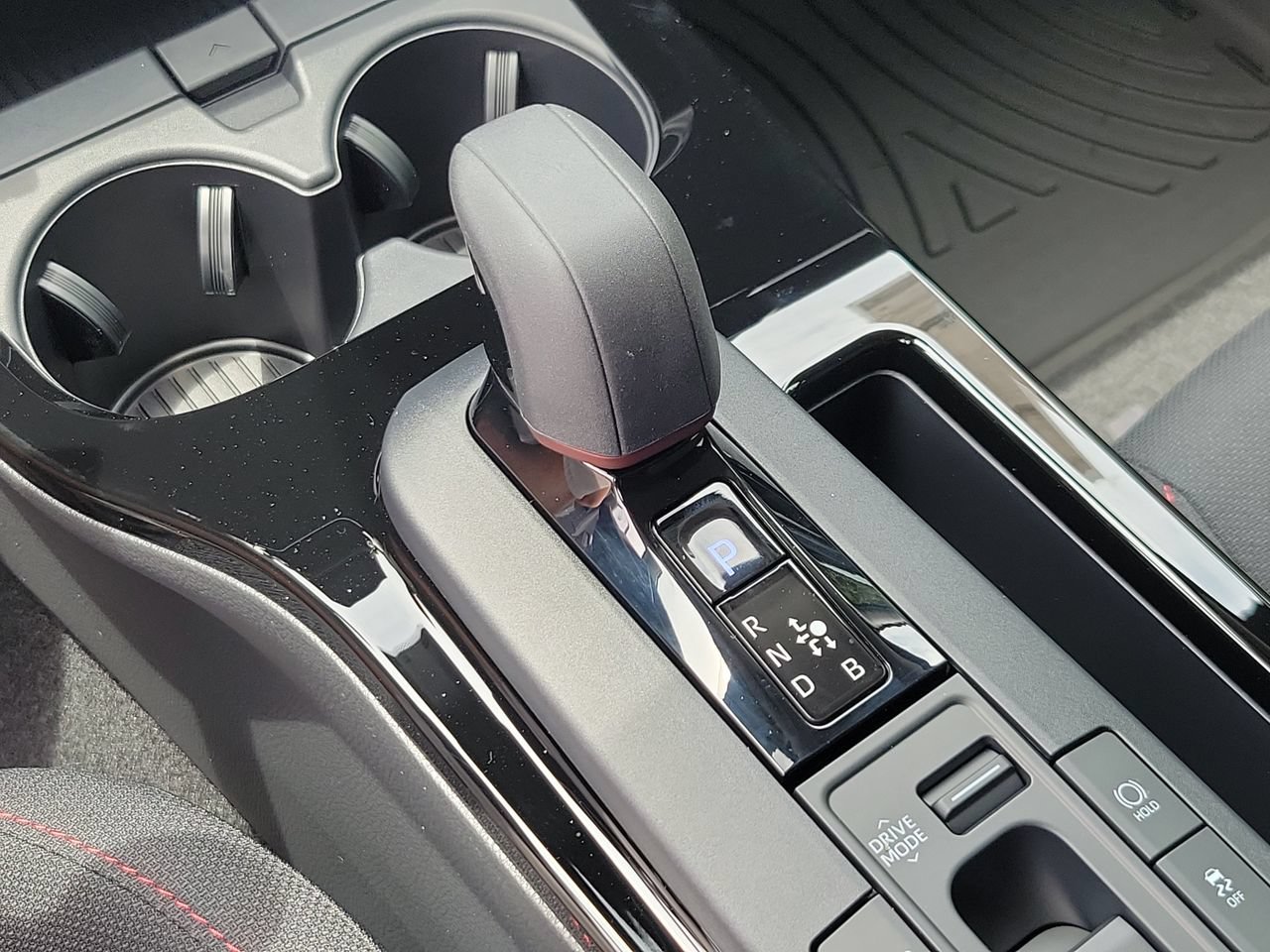 New 2026 Toyota Prius Plug-In Hybrid FWD image 26