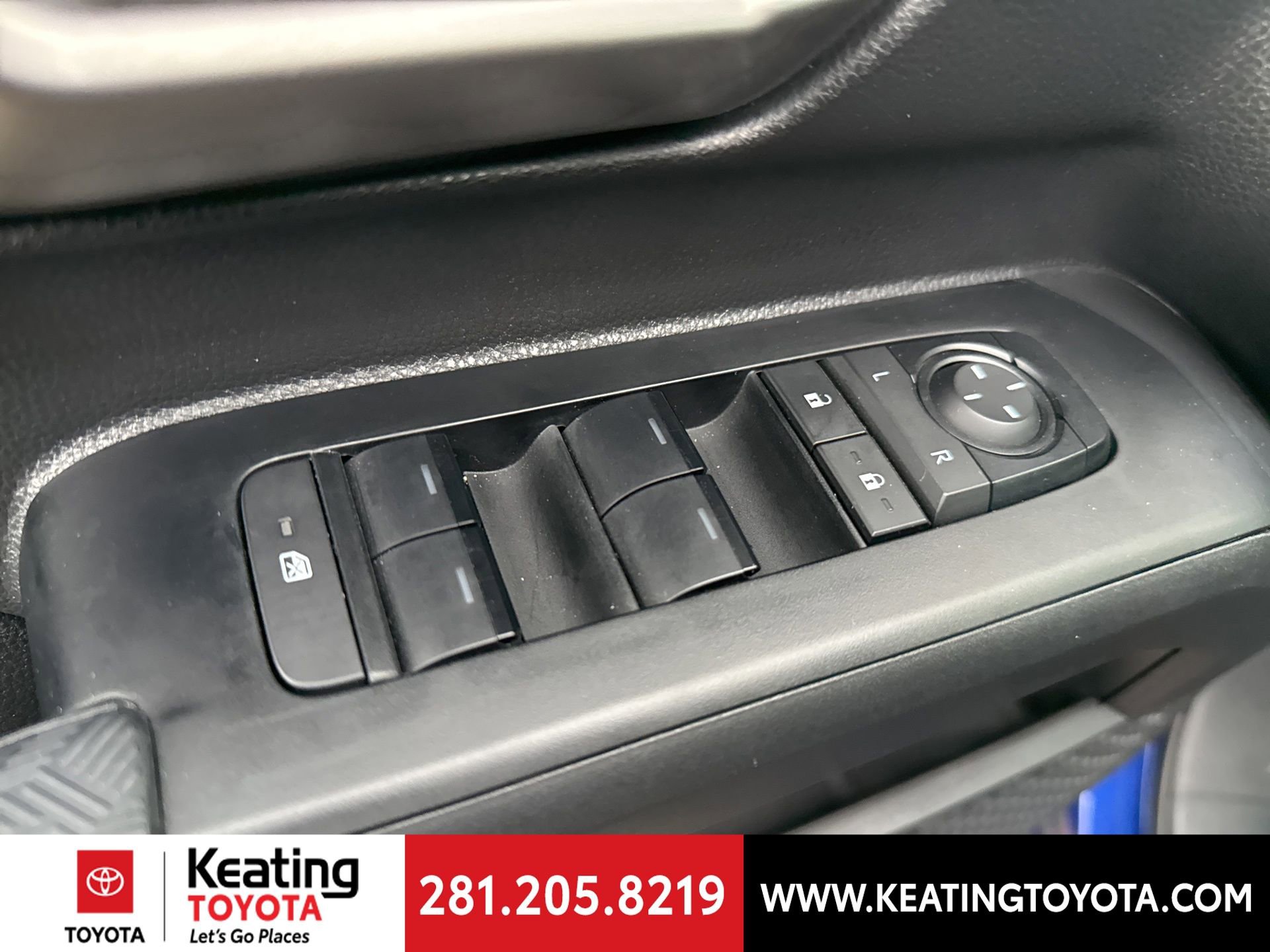 Certified 2025 Toyota Tacoma TRD Sport image 12