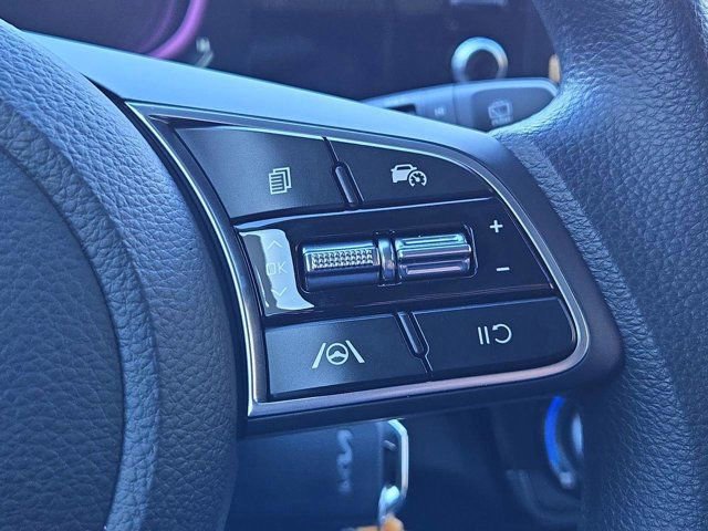 New 2026 Kia Seltos LX image 17