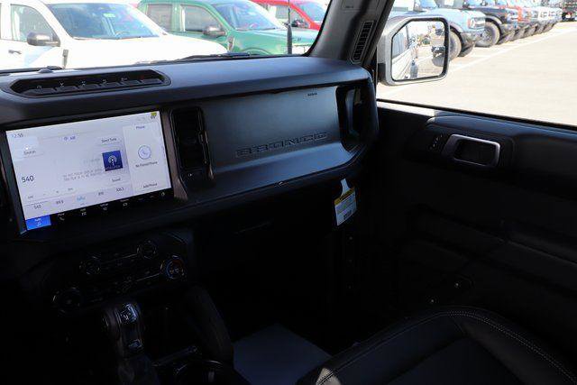 New 2025 Ford Bronco Badlands image 25