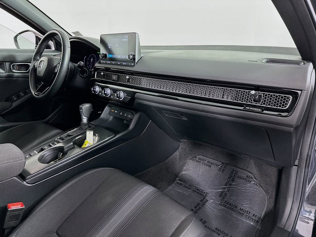Used 2025 Honda Civic Sport image 27