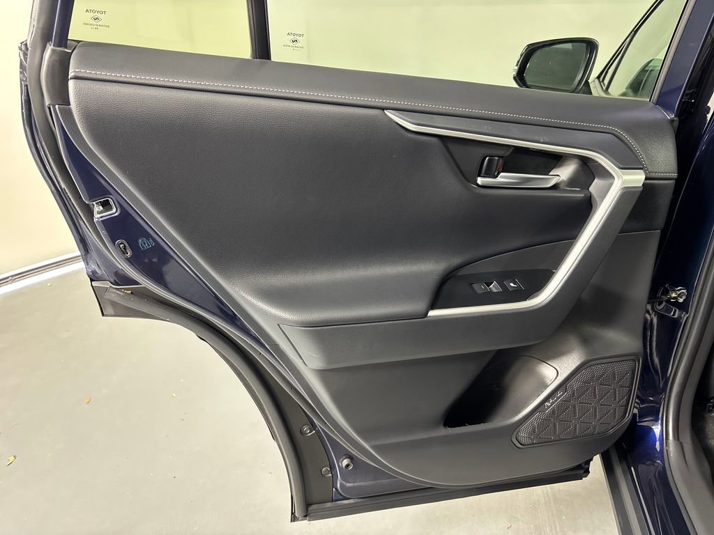 Certified 2025 Toyota RAV4 Limited w/ Advanced Technology Package image 30