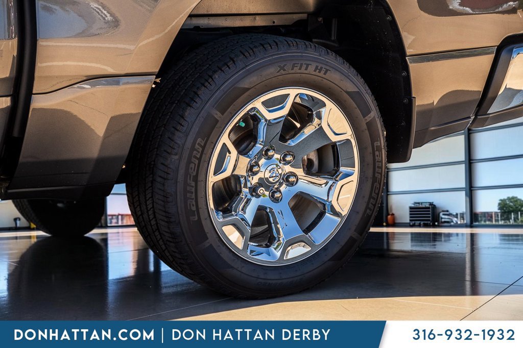 Used 2022 RAM 1500 Big Horn AWD/4WD image 35