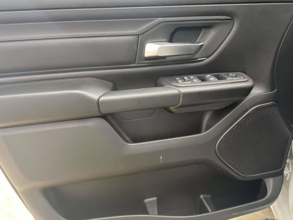 New 2026 RAM 1500 Express AWD/4WD image 42