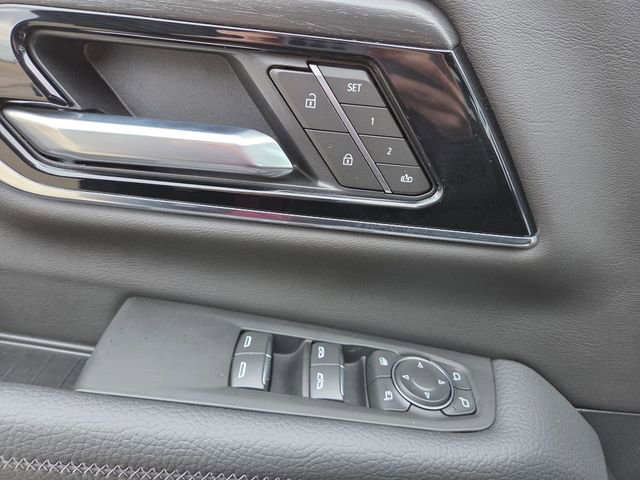 New 2026 GMC Yukon XL Denali image 14