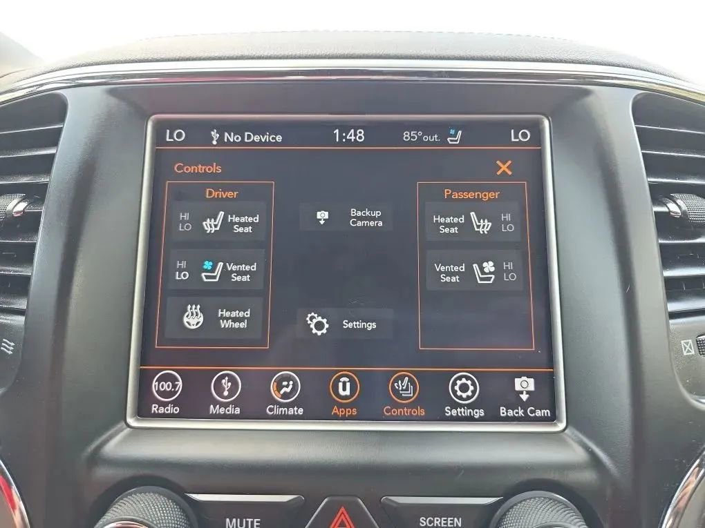 Used 2018 Jeep Grand Cherokee Overland image 34