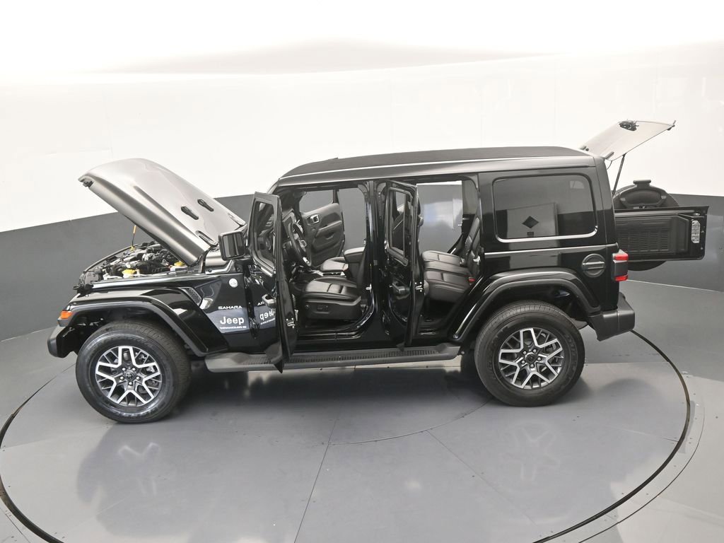 Used 2024 Jeep Wrangler Sahara image 60