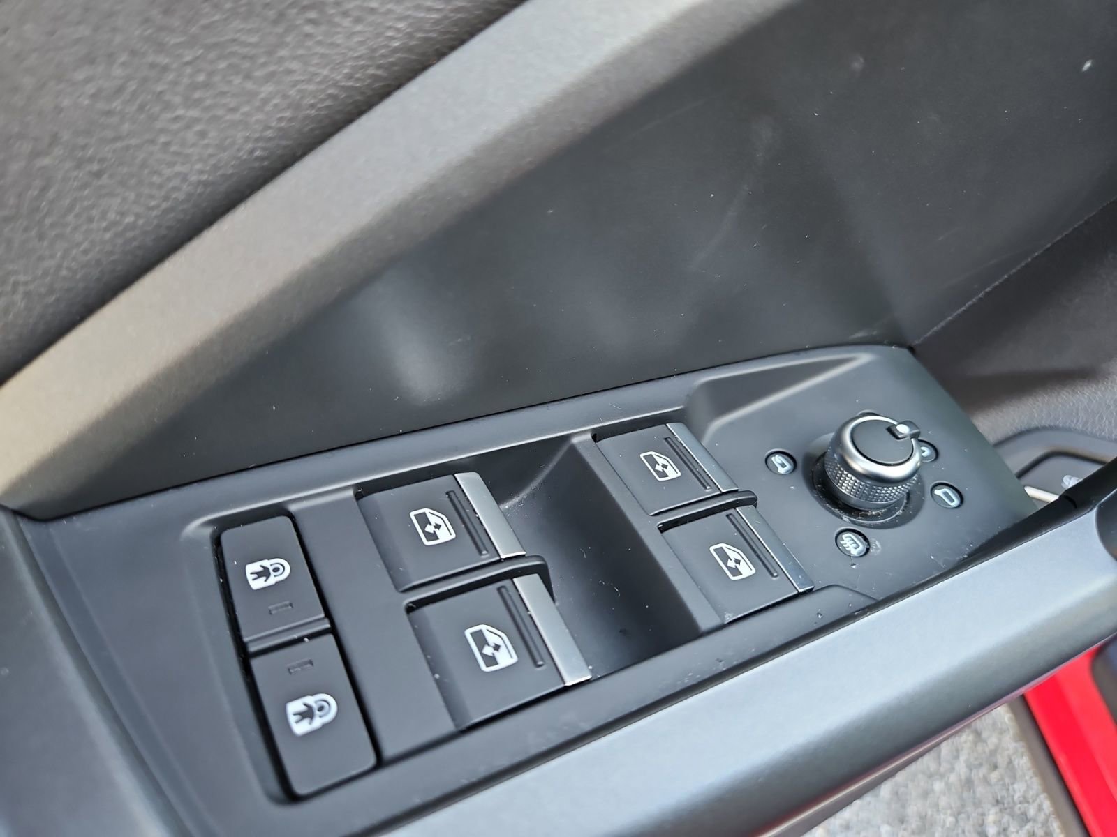 Used 2024 Audi Q3 2.0T Premium Plus image 22