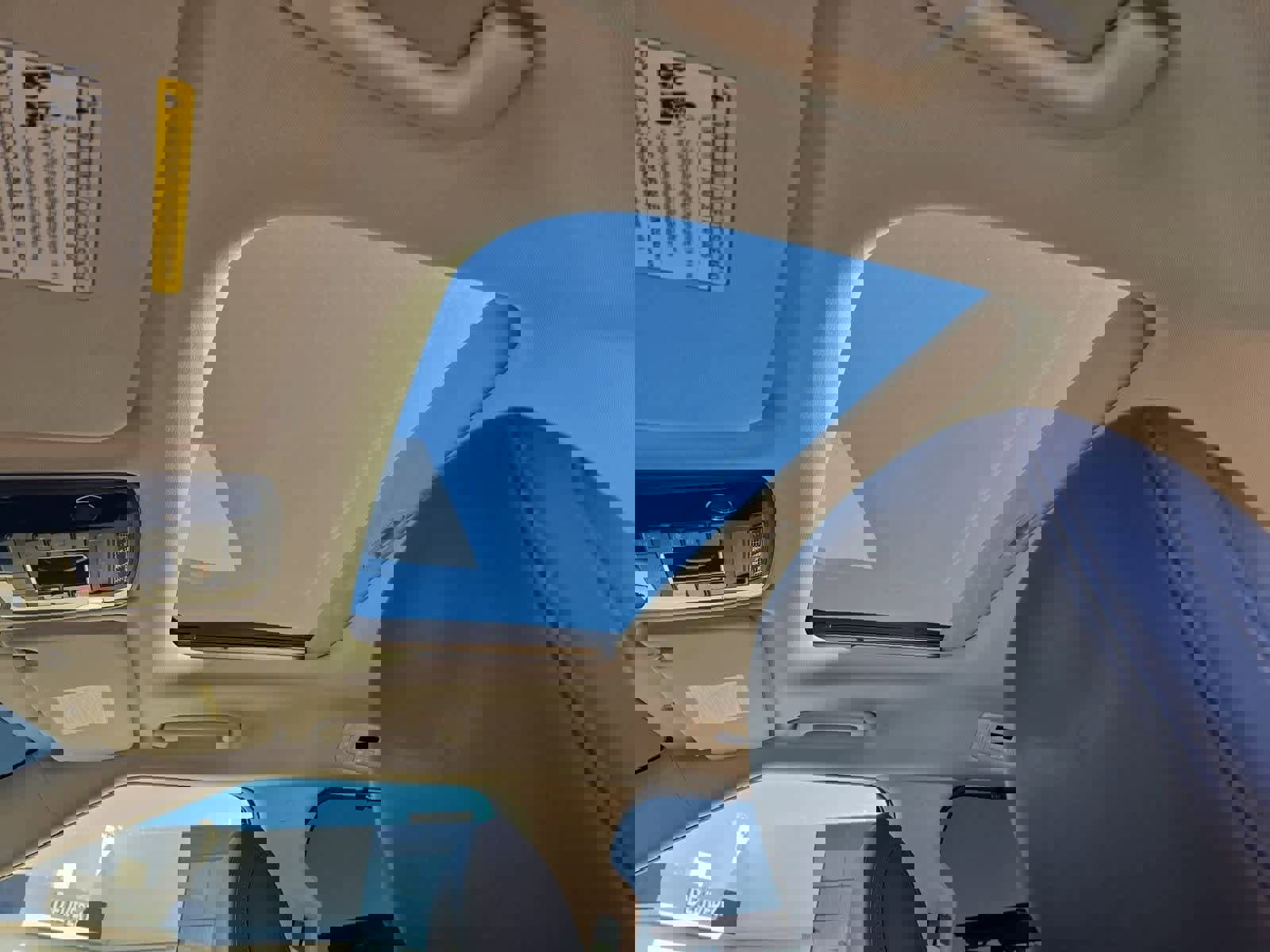 Certified 2025 Kia Carnival SX w/ SX Dark Edition Package image 17