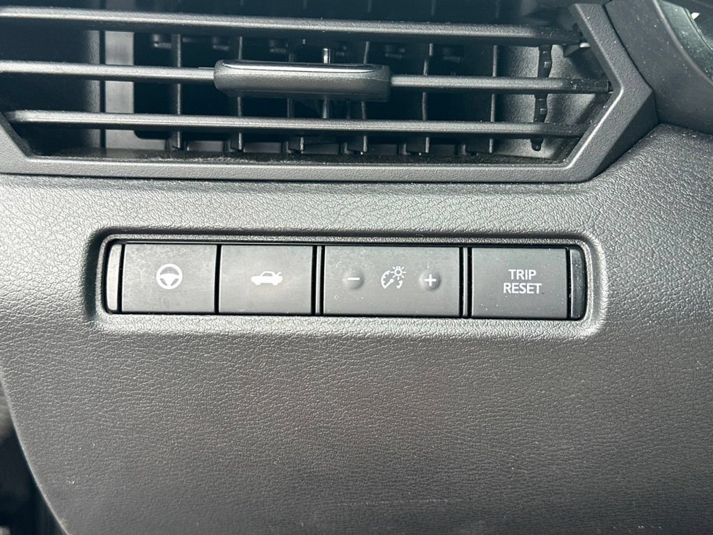 Used 2019 Nissan Altima 2.5 SL FWD image 18