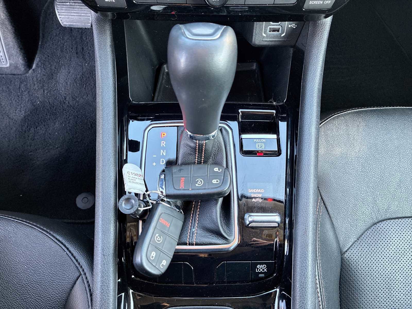 Used 2022 Jeep Compass Limited w/ Sun and Sound Group image 15