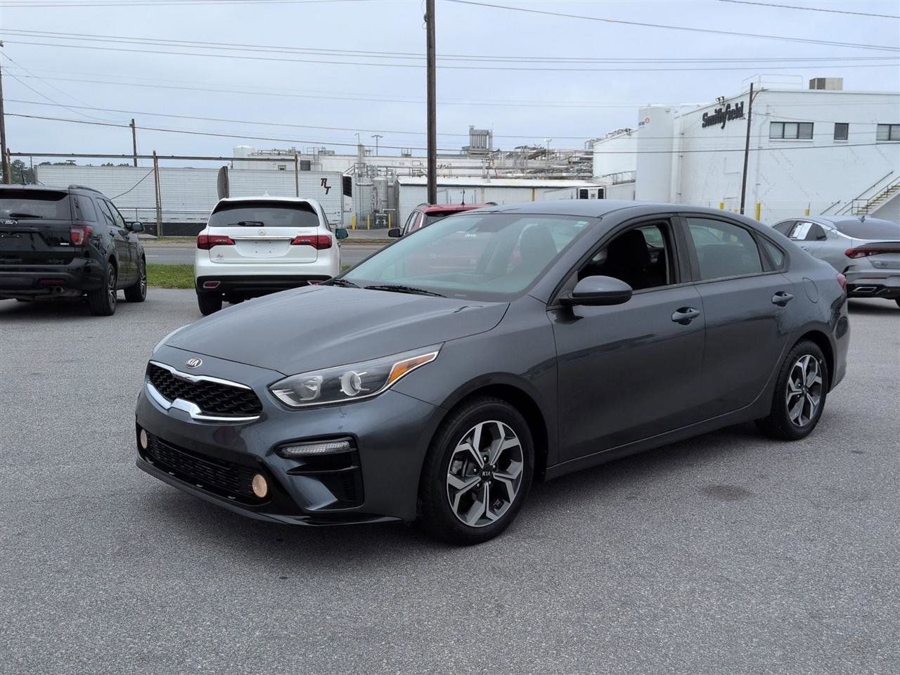 Used 2019 Kia Forte LXS FWD image 7