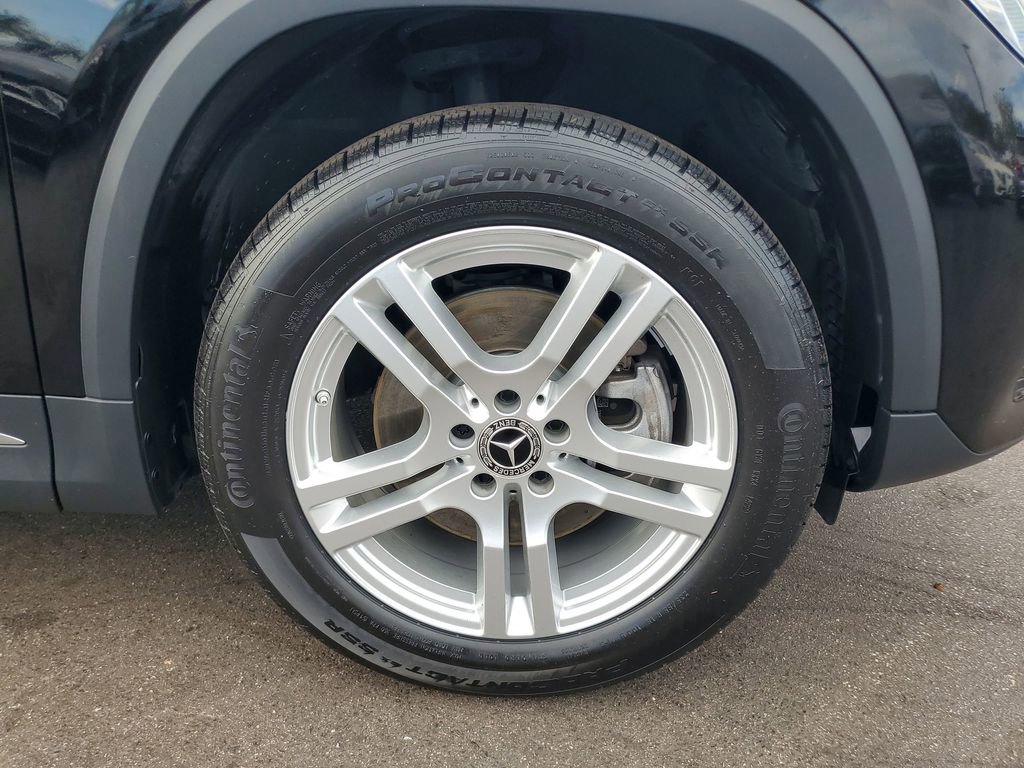 Certified 2021 Mercedes-Benz GLA 250 image 21