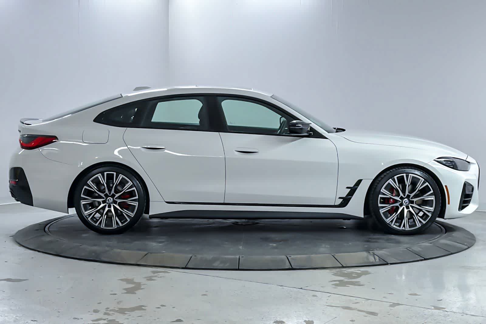 Used 2023 BMW M440i Gran Coupe w/ Shadowloine Package RWD image 8