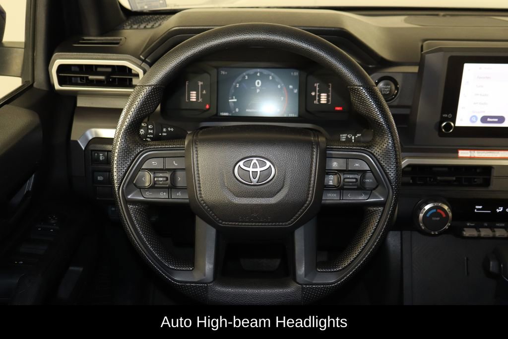 Used 2025 Toyota Tacoma SR5 AWD/4WD image 7