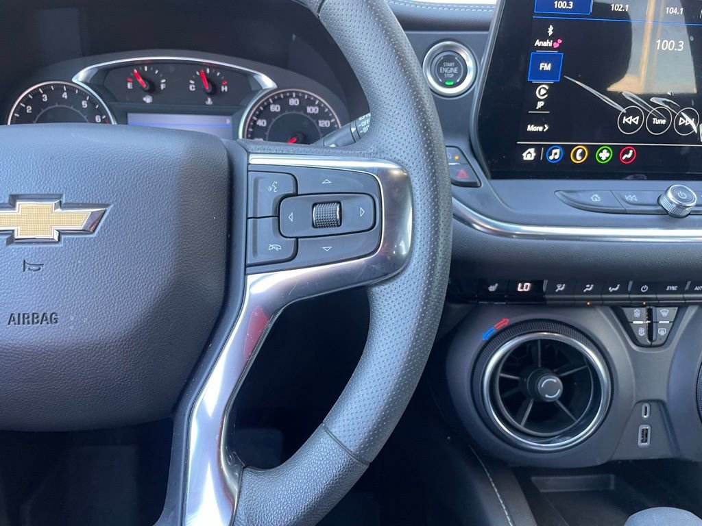 Used 2023 Chevrolet Blazer LT w/ Convenience Package FWD image 14