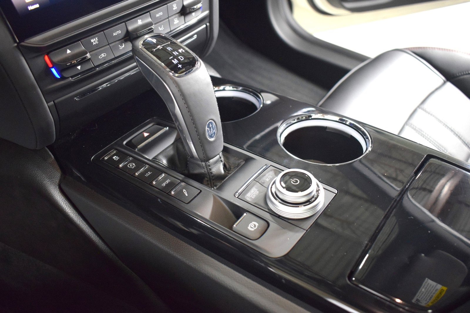 New 2024 Maserati Quattroporte Modena Ultima Q4 image 33