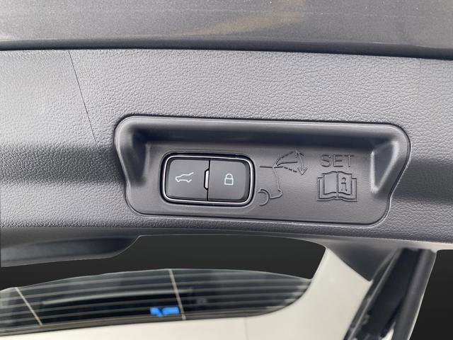 New 2026 Ford Explorer Active w/ Active Comfort Package image 16