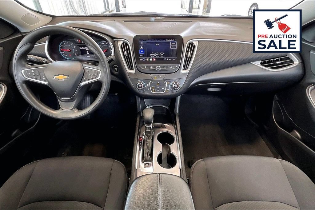Used 2025 Chevrolet Malibu LT FWD image 15
