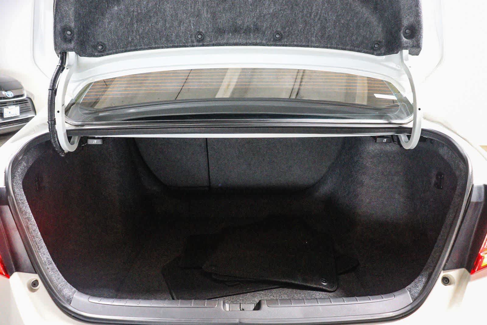 Used 2022 Honda Accord Sport image 25