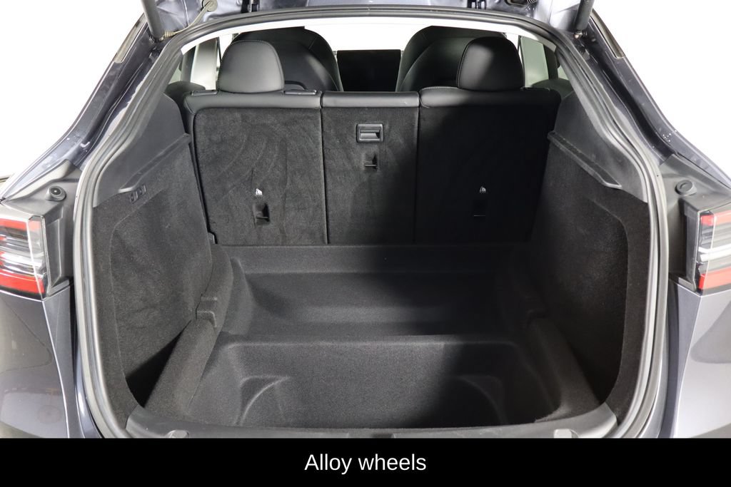 Used 2023 Tesla Model Y Long Range AWD/4WD image 10