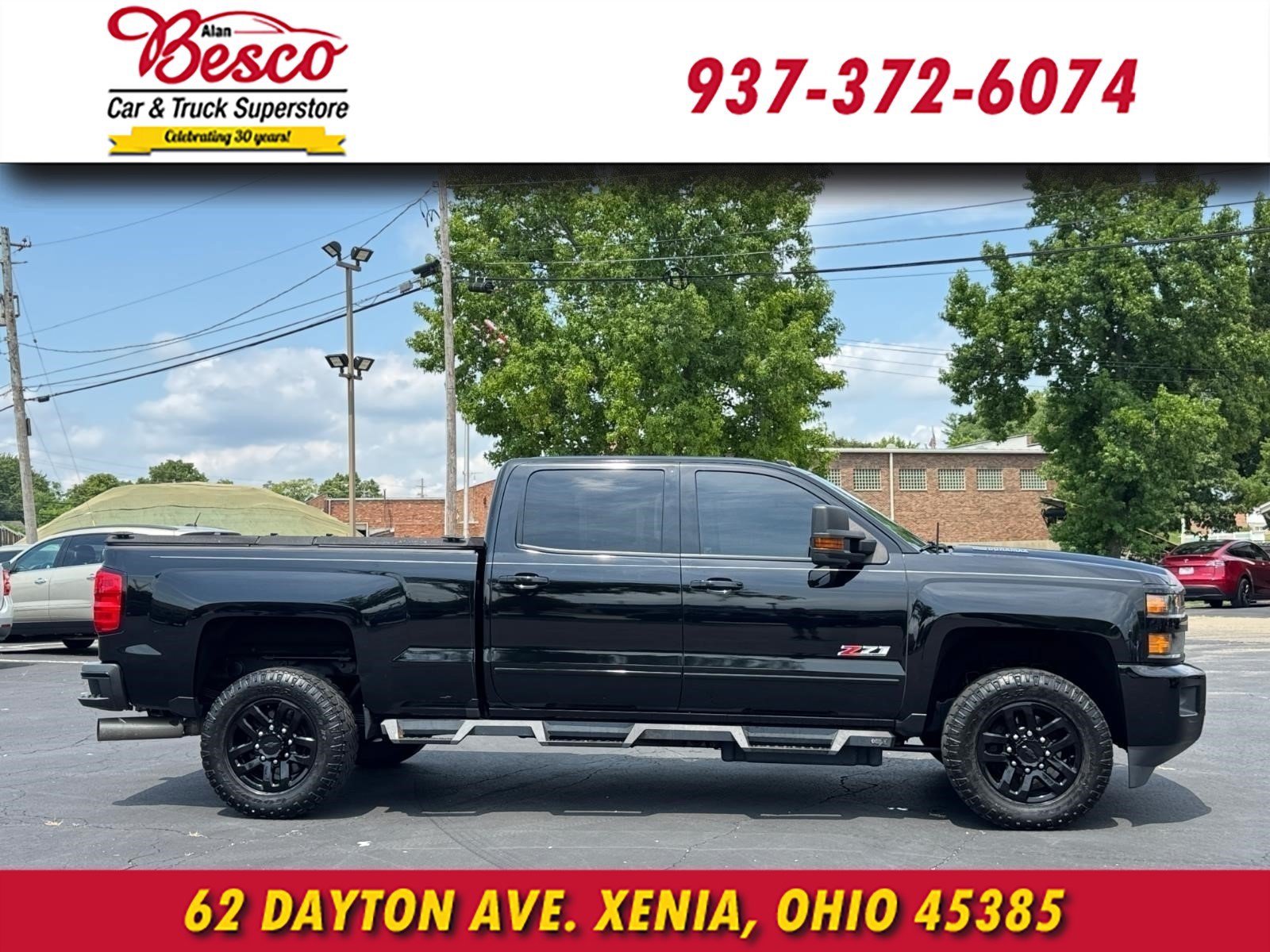 Used 2016 Chevrolet Silverado 2500 LT w/ Midnight Edition AWD/4WD image 3