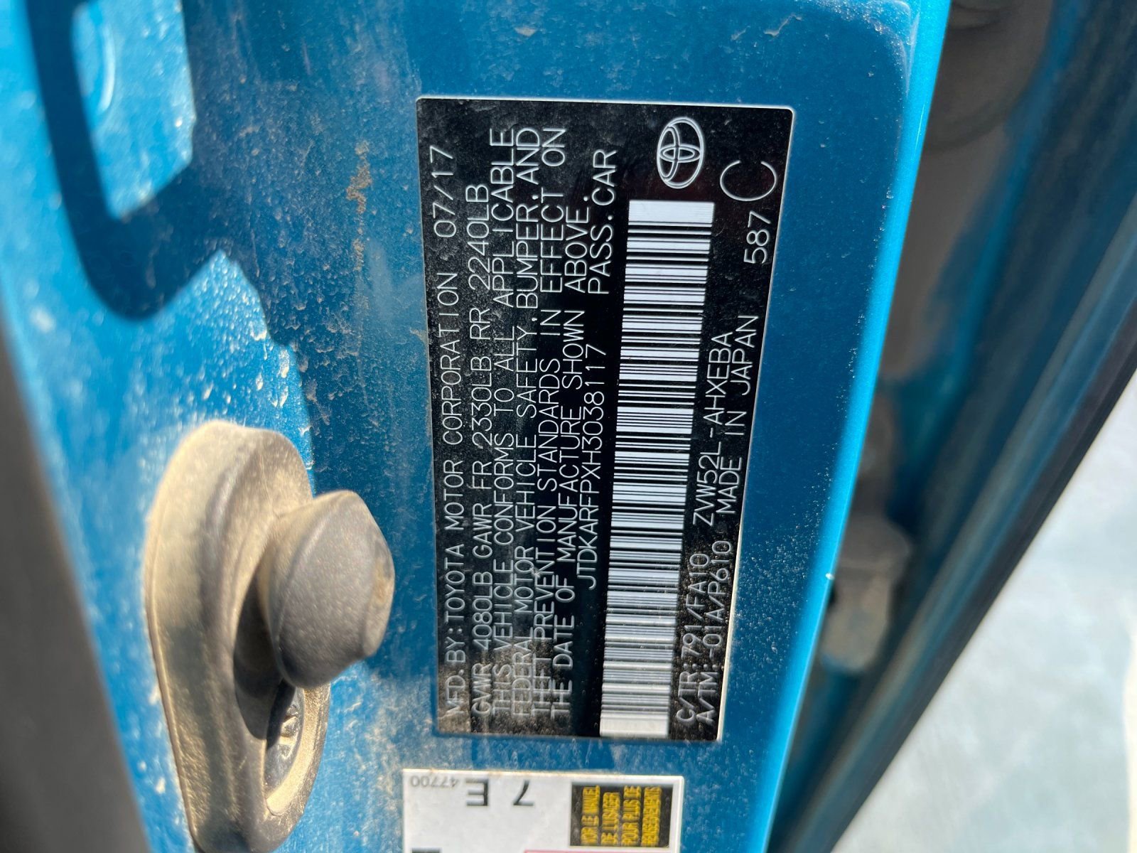 Used 2017 Toyota Prius Prime Plus image 9