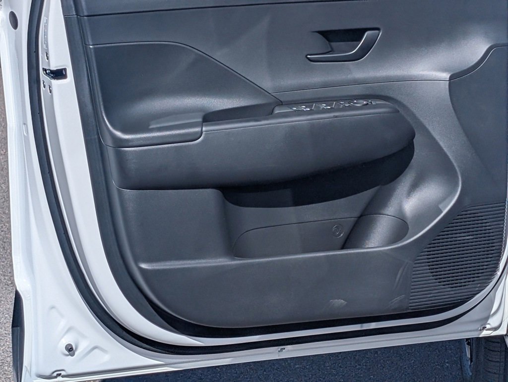 New 2025 Hyundai Kona SEL image 22