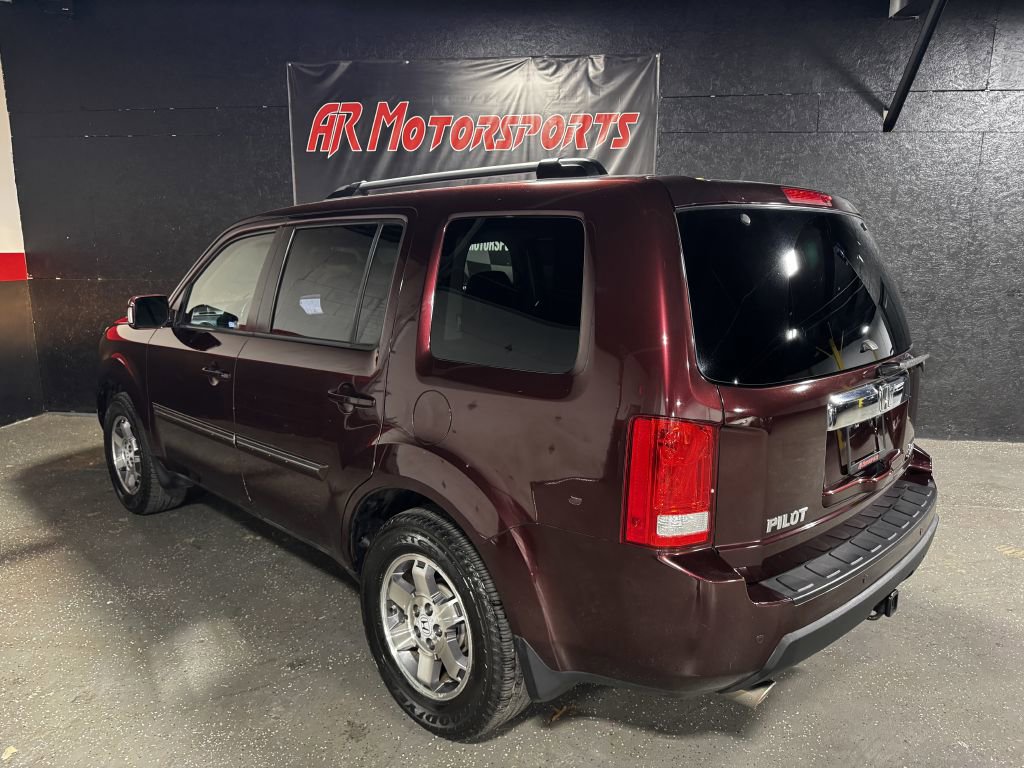 Used 2011 Honda Pilot Touring image 3