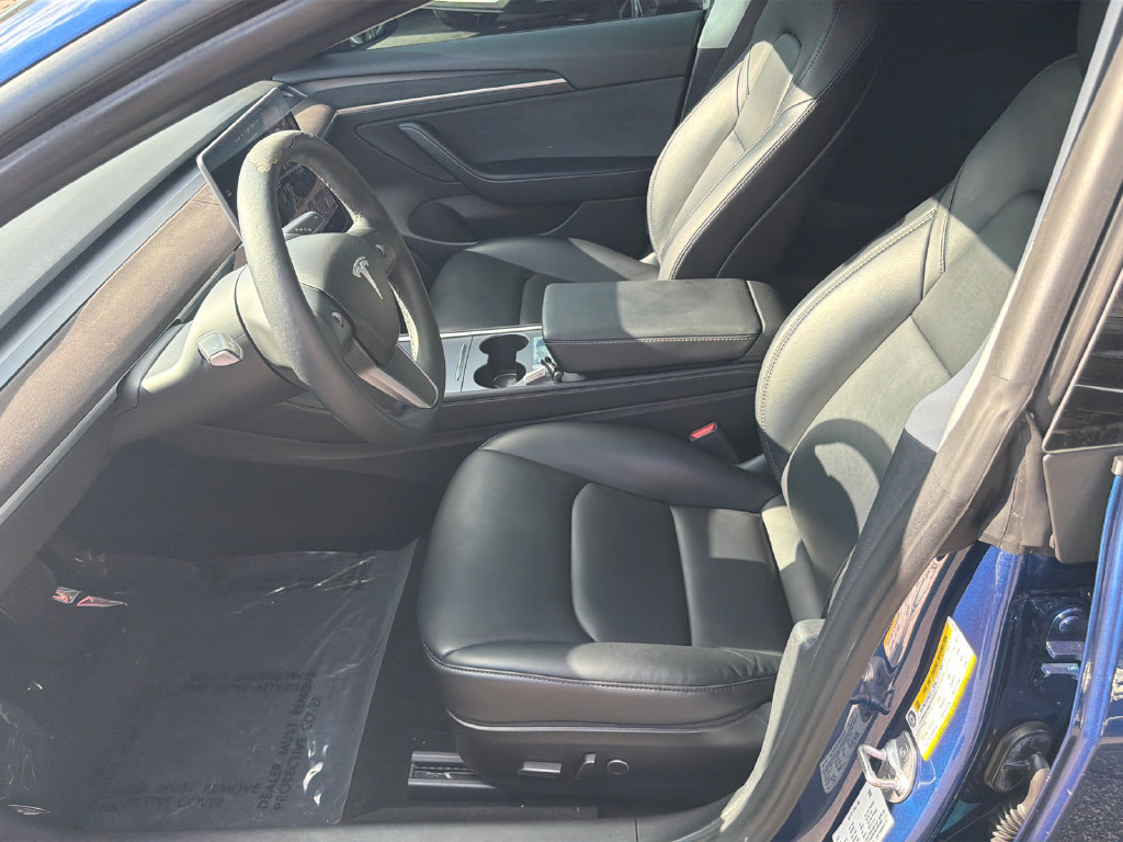 Used 2021 Tesla Model 3 Standard Range Plus RWD image 9