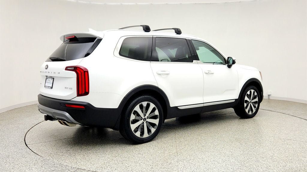 Used 2020 Kia Telluride EX w/ EX Premium Package AWD/4WD image 5