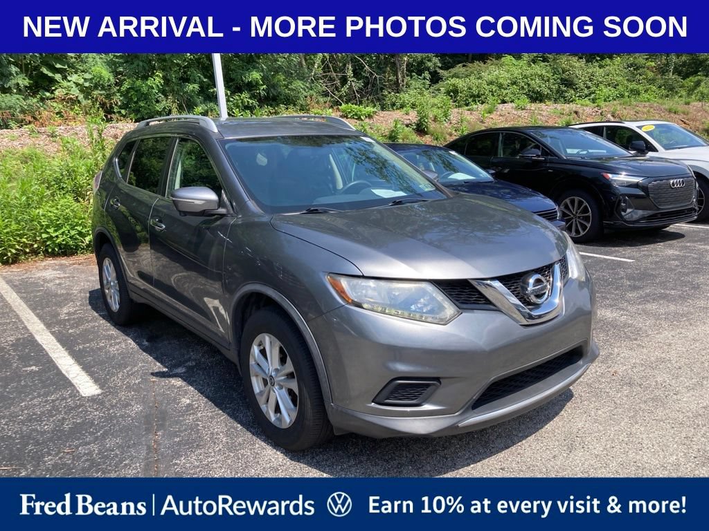 Used 2015 Nissan Rogue SV w/ SV Premium Package