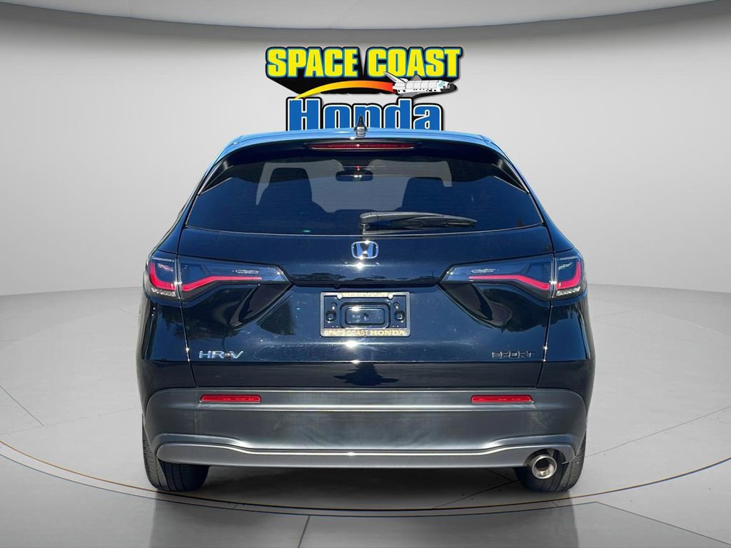 Used 2024 Honda HR-V Sport image 4