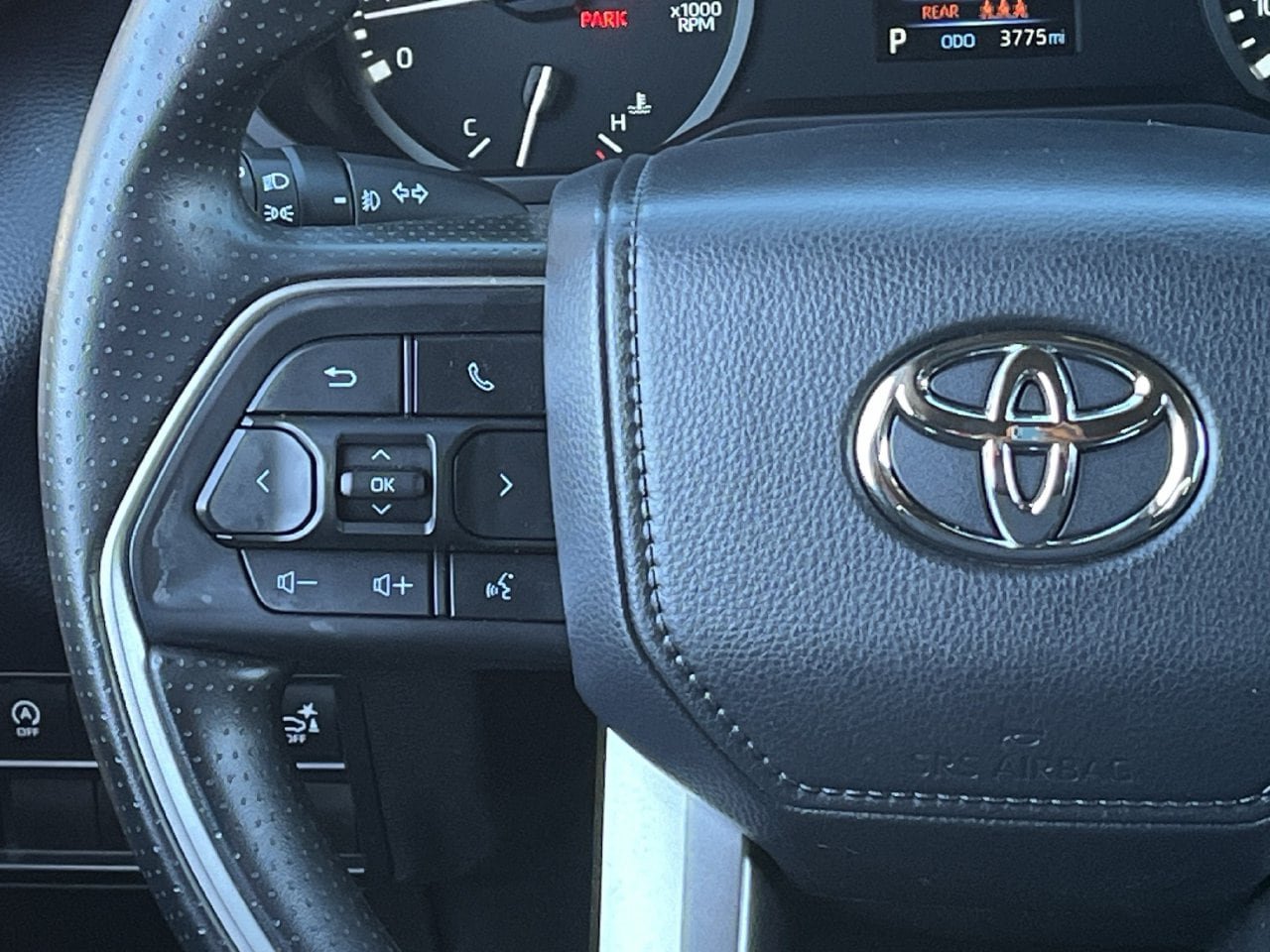 Used 2026 Toyota Tundra SR5 w/ SR5 Convenience Package AWD/4WD image 12
