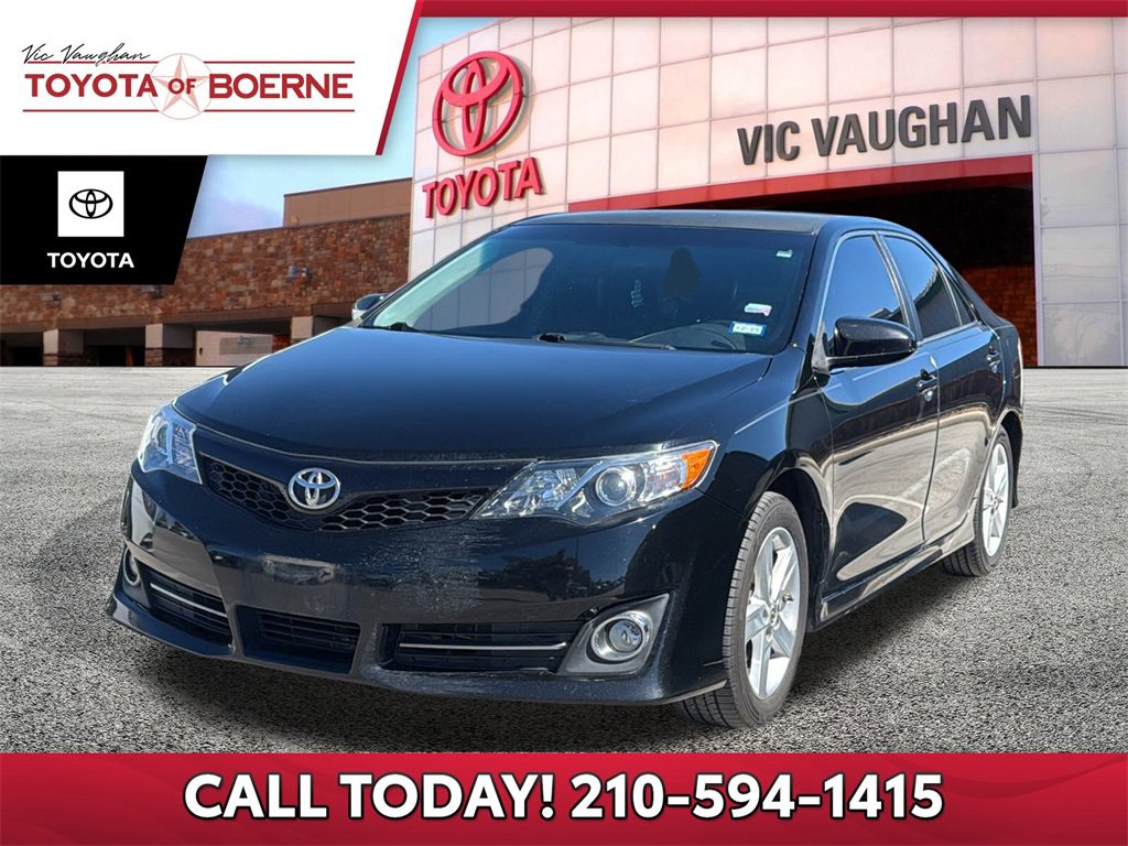 Used 2014 Toyota Camry SE