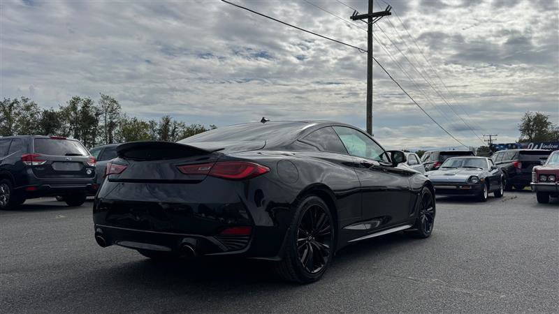 Used 2017 INFINITI Q60 3.0t AWD/4WD image 4