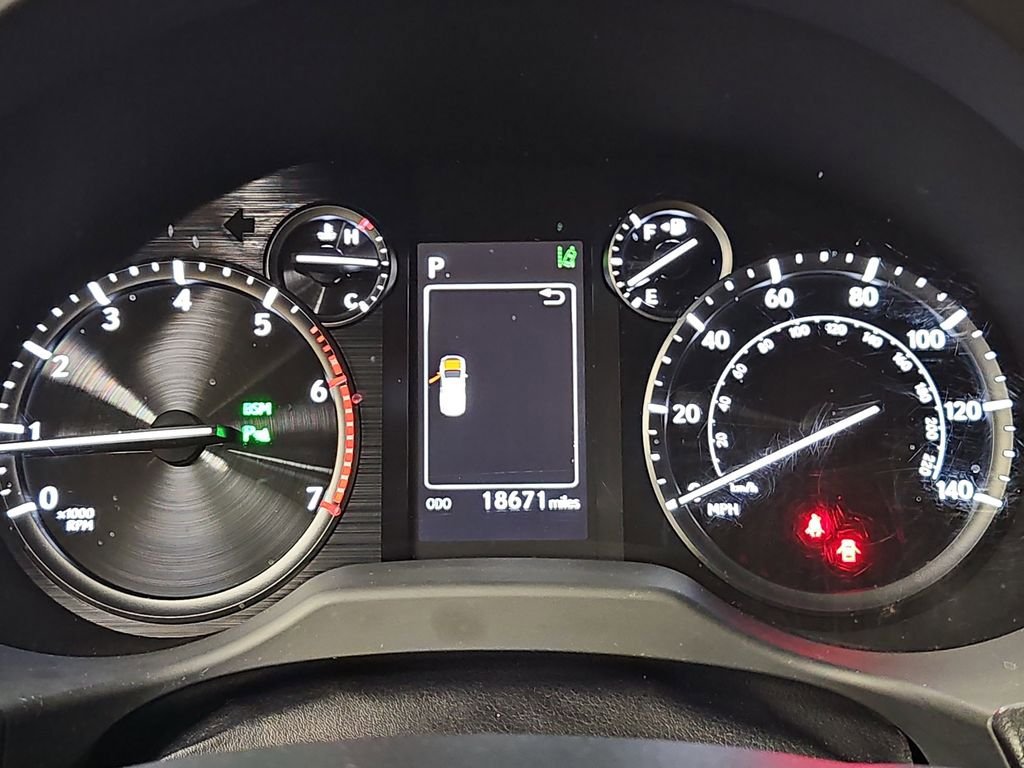 Used 2023 Lexus GX 460 Premium AWD/4WD image 21